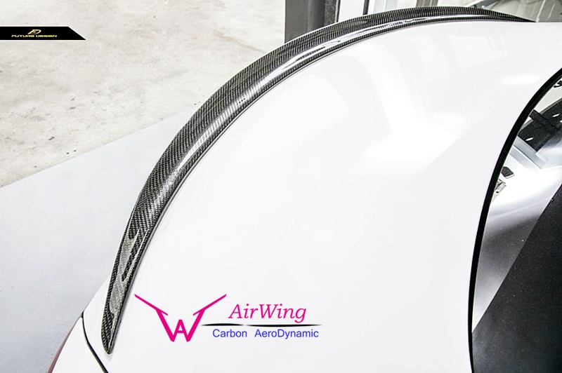 W238 – AMG style Carbon Trunk Spoiler 07